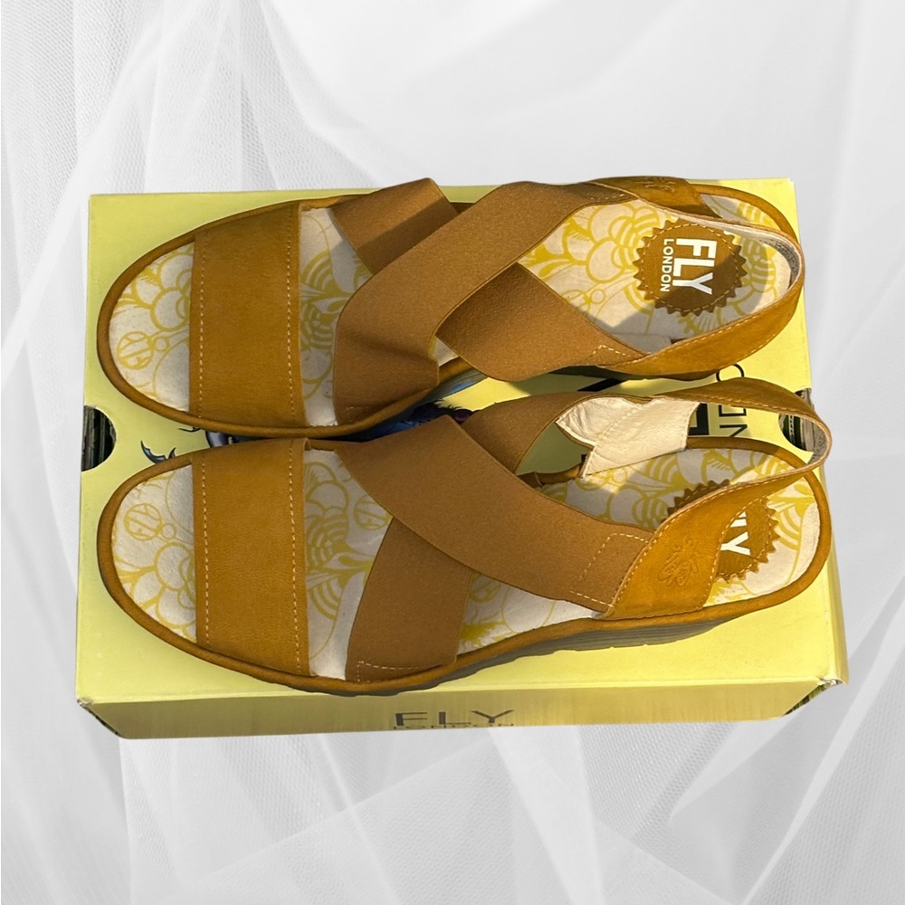 FLY London Women's Cupido Honey Wedge Heel Sandals size 42 New In Box - Picture 5 of 9